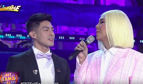 Watch Vice Ganda Ion Perez Tear Up During It S Showtime Segment