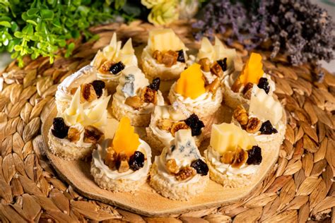 Сет хапки с френски сирена | The Catering Company