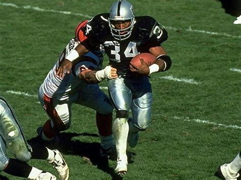 Heisman Trophy Winner Bo Jackson Oakland Raiders Los Angeles Raiders