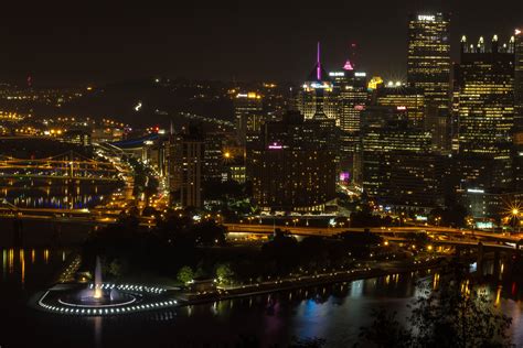 MichaelPocketList: Pittsburgh skyline on a beautiful night [OC][5184x3456]-Pittsburgh PA