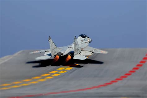 Indian Navy Aircraft Carrier Archive | Page 9 | DefenceHub | Global ...