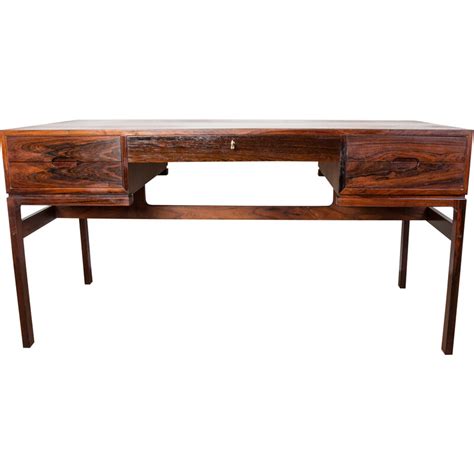 Bureau Vintage En Palissandre Par Arne Wahl Iversen Pour Vinde