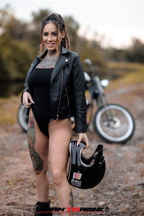 Btr Babe Of The Week Velvet Queen Born To Ride Motorcycle