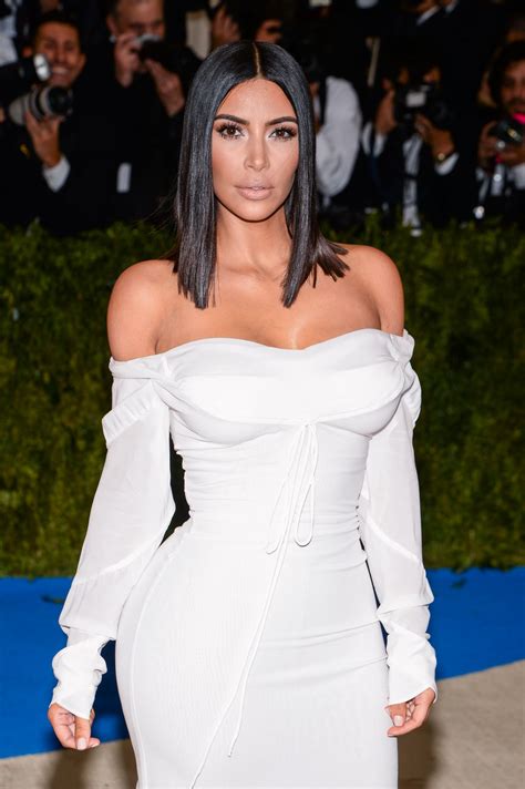 Kim Kardashian At Met Gala In New York 05012017 • Celebmafia