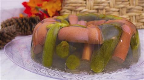 Robin Shares Retro Recipe For Hot Dog And Pickle Jello Wgn Tv