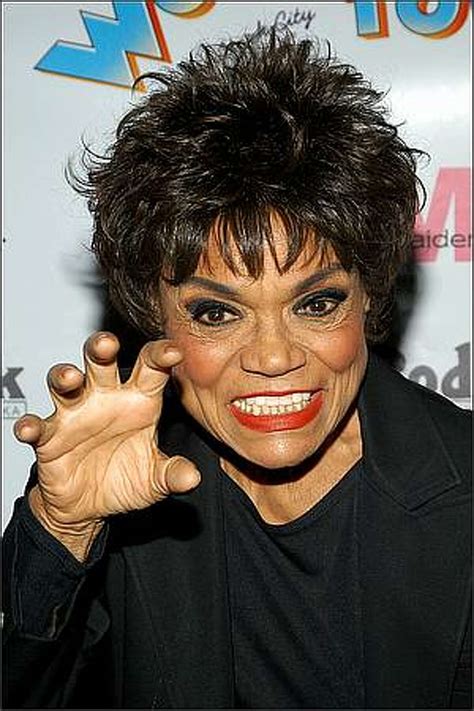 Eartha Kitt Dies at 81