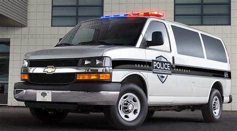 Police Van! | The Daily Drive | Consumer Guide®