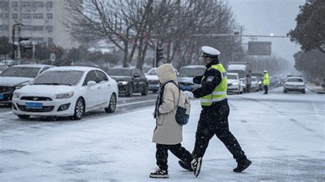 暴雪冰冻大风大雾四预警齐发！春运复杂天气过程仍在持续！