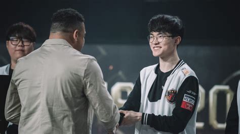 LoL Faker premier joueur League of Legends à entrer dans le Esports