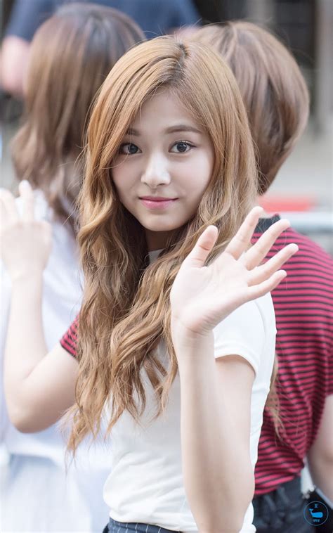 10 Times Twices Tzuyu Made Jaws Drop With Her Gorgeous Curly Haired