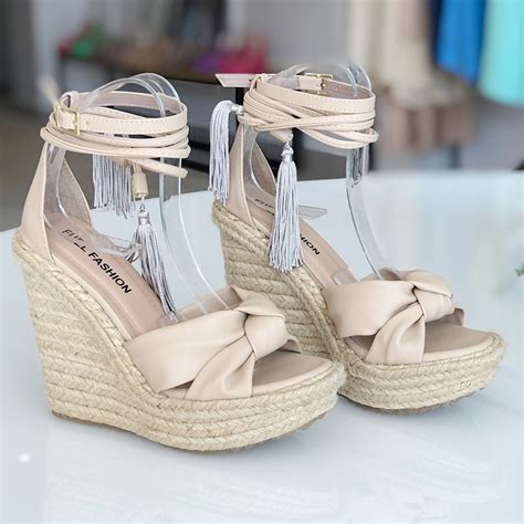 Plataforma Salto Alto La O Nude Fuel Fashion