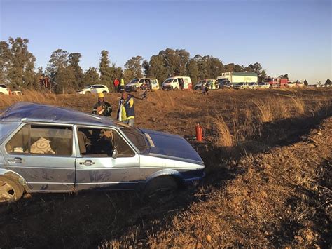 Klipriver R59 Crash Leaves Five Injured Alberton Record