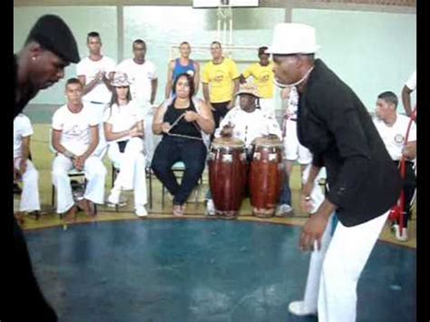 Vadiart Capoeira Jogo De Batuque Navalha E Guerreiro Youtube