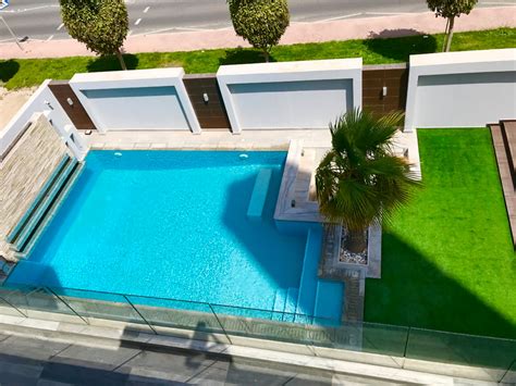 Villa For Sale In Amwaj Island Bahrain Finder