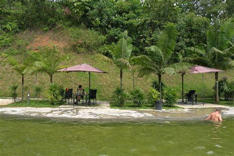 Je Tunnel Refarm Leisure Farm Kampar 绿坊休闲农场 Farm Food Stay