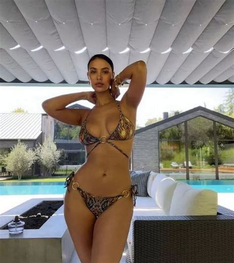 Hot Sexy Maya Williams Bikini Pics