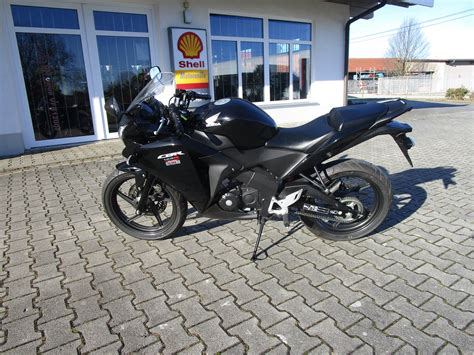 Gebrauchte Honda Cbr R Ez Km Eur