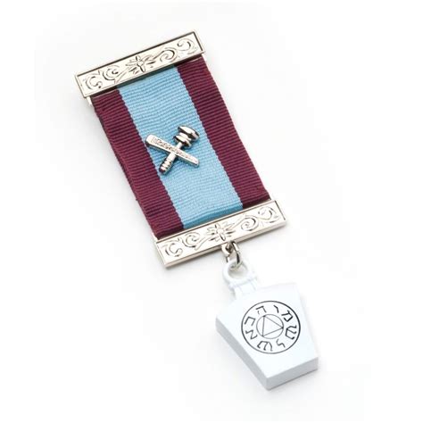 Mark Master Masons Significance Of Breast Jewel