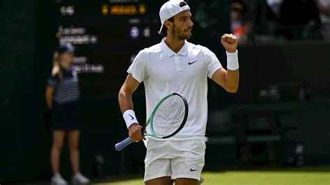 Atp Lorenzo Musetti Agli Ottavi A Wimbledon Sconfitto Comesana In Un