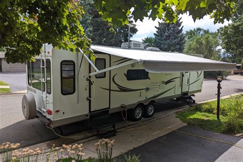 2010 Forest River Rockwood Signature Ultralight Wrlt 8314bss In Wheat