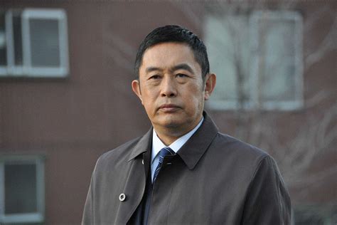 【写真 23枚】テレビ朝日提供 注目ドラマ紹介：「警視庁・捜査一課長2020」 初回は2時間sp 三吉彩花が新人刑事役で捜査チームに加入