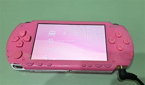 PSP 1000 Pink, Video Gaming, Video Game Consoles, PlayStation on Carousell