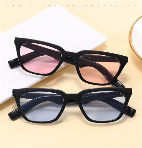 Wholesale Cat Eye Women Sunglasses Superhot Eyewear