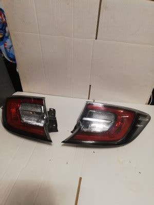 Toyota Corolla E Hb Lampa Tylna Prawa Orygina