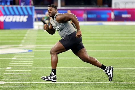 Ruke Orhorhoro Scouting Report 3 Best NFL Landing Spots For Clemson DT