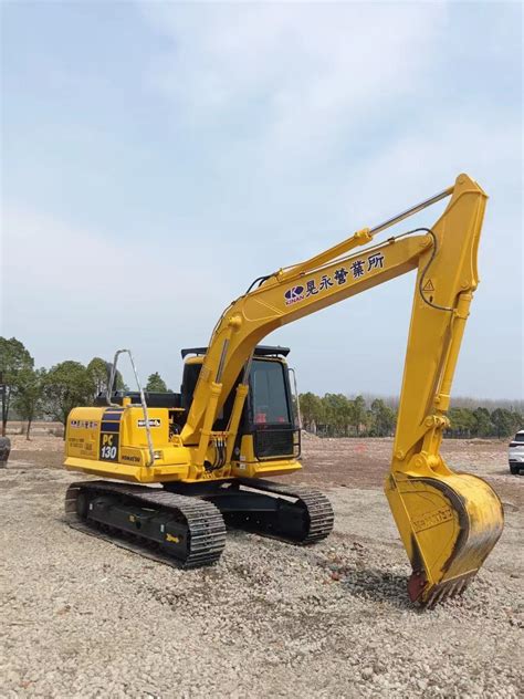 Used Komatsu Excavator Pc Medium Digger Secondhand T Hydraulic