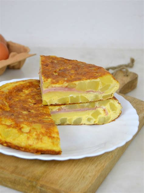 Receta Tortilla De Patatas Rellena De Jamón Y Queso Mis