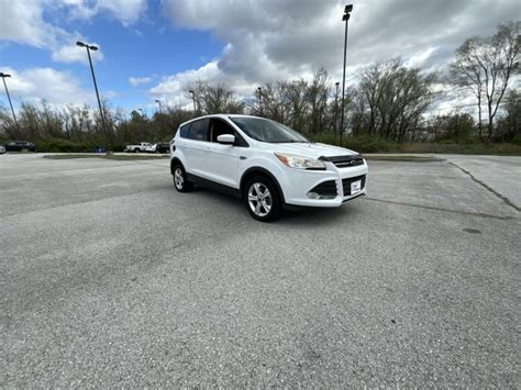 Used 2015 Ford Escape Se Sport Utility 4d 4d Suv In Springfield Carhop