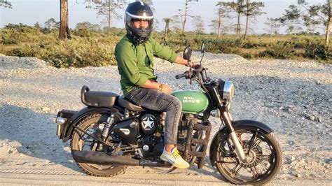 How To Ride A Bike First Time Royal Enfield Classic 350 Or Bullet Youtube