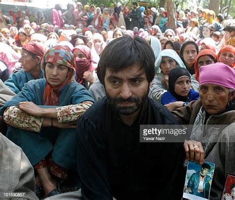 Mohammed Yasin Malik Photos And Premium High Res Pictures Getty Images