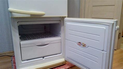 Продам холодильник двухкамерный Атлант