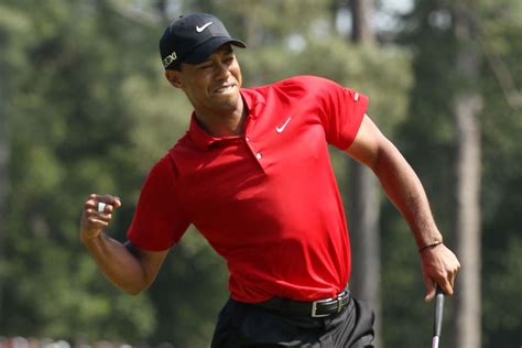 Watch Tiger Woods Longest Putt In Pga Tour History Essentiallysports