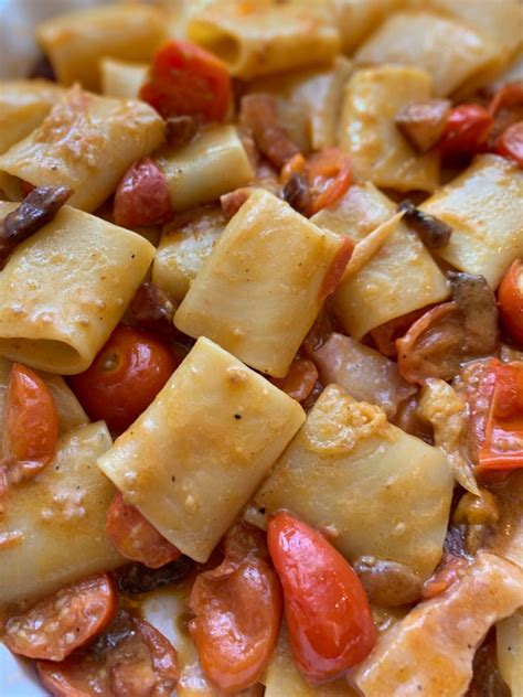 Paccheri Con Guanciale E Pomodorini Ammore Cucina E Mandolino