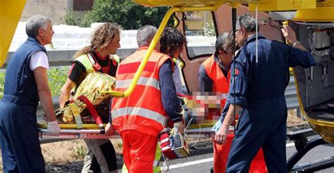 Travolto Da Un Gancio Di Carroponte Grave Operaio Annunci Lavoro Brescia