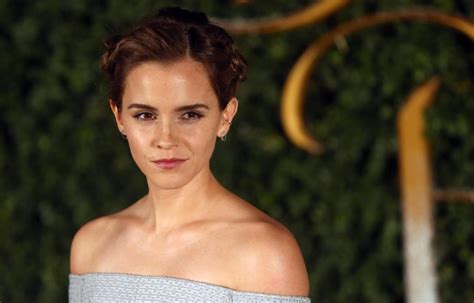 La actriz Emma Watson denuncia el robo de fotografías privadas