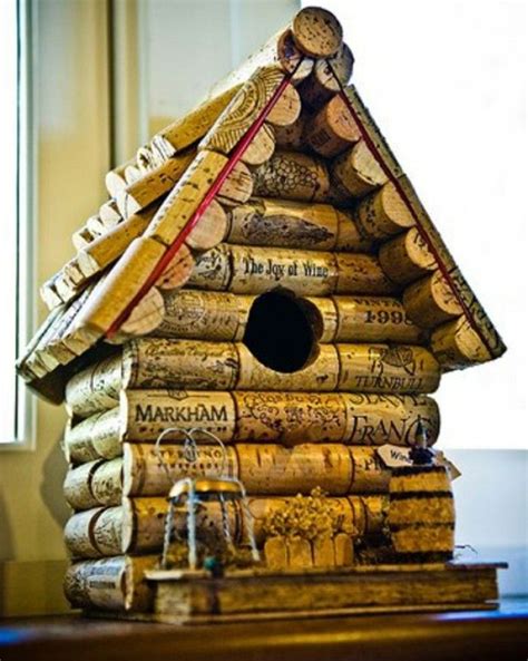 Vogelhaus Aus Weinkorken Crafts Corks Weinkorken Korken Vogelhaus