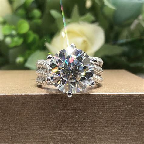 Knobspin D Color Moissanite Ring S Sterling Sliver Plated K White