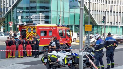 Adolescent Tué à Nanterre La Famille Va Déposer Plainte Contre Les Deux Policiers Le Parisien