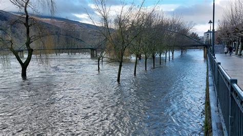 TEMPORAL GALICIA CRECIDA RÍO SIL Impresionante crecida del río Sil a su