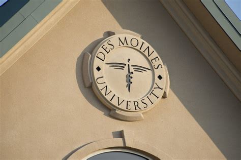 dmu welcomes   trustees news des moines university