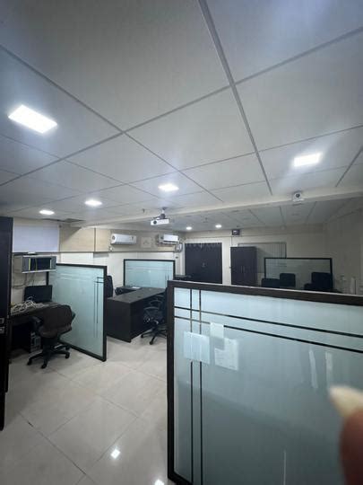 650 Sq Ft Ready To Use Office Space For Rent In Borivali East Mumbai