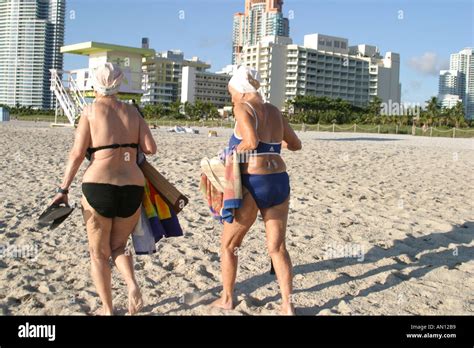 Miami Beach Floridaatlantic Shoreshorelinecoastcoastlineseashoreolder Females Bikinis On