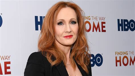 Jk Rowling Says Friends Begged Her Not To Speak Out On Trans Issue