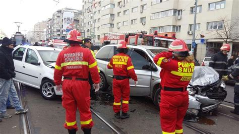 Accident Grav In Capitala Pe Soseaua Stefan Cel Mare Trei Persoane Au