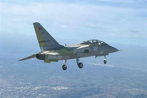 El Rey de Reyes Kaan es el nombre del primer avión de combate de