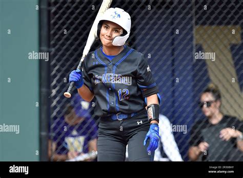 Stadio Di Softball Husky Immagini E Fotografie Stock Ad Alta